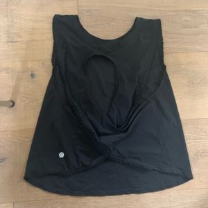 Lululemon tank